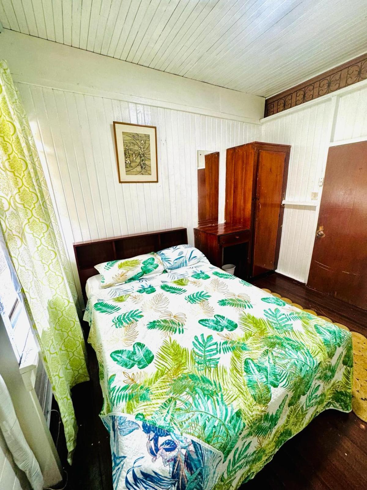 Smith'S Homestay Джорджтаун Экстерьер фото